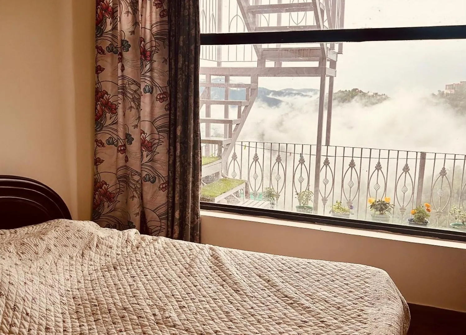 2 Bedrooms Duplex With Free Parking & Wifi Shimla India