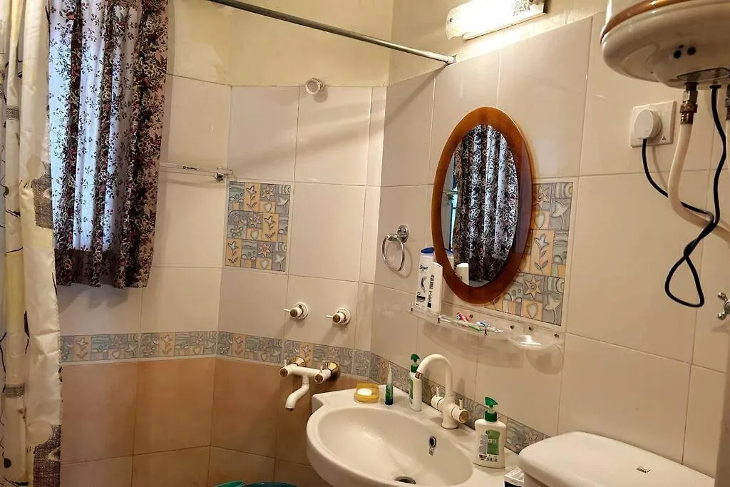 2 Bedrooms Duplex With Free Parking & Wifi Shimla Holiday home